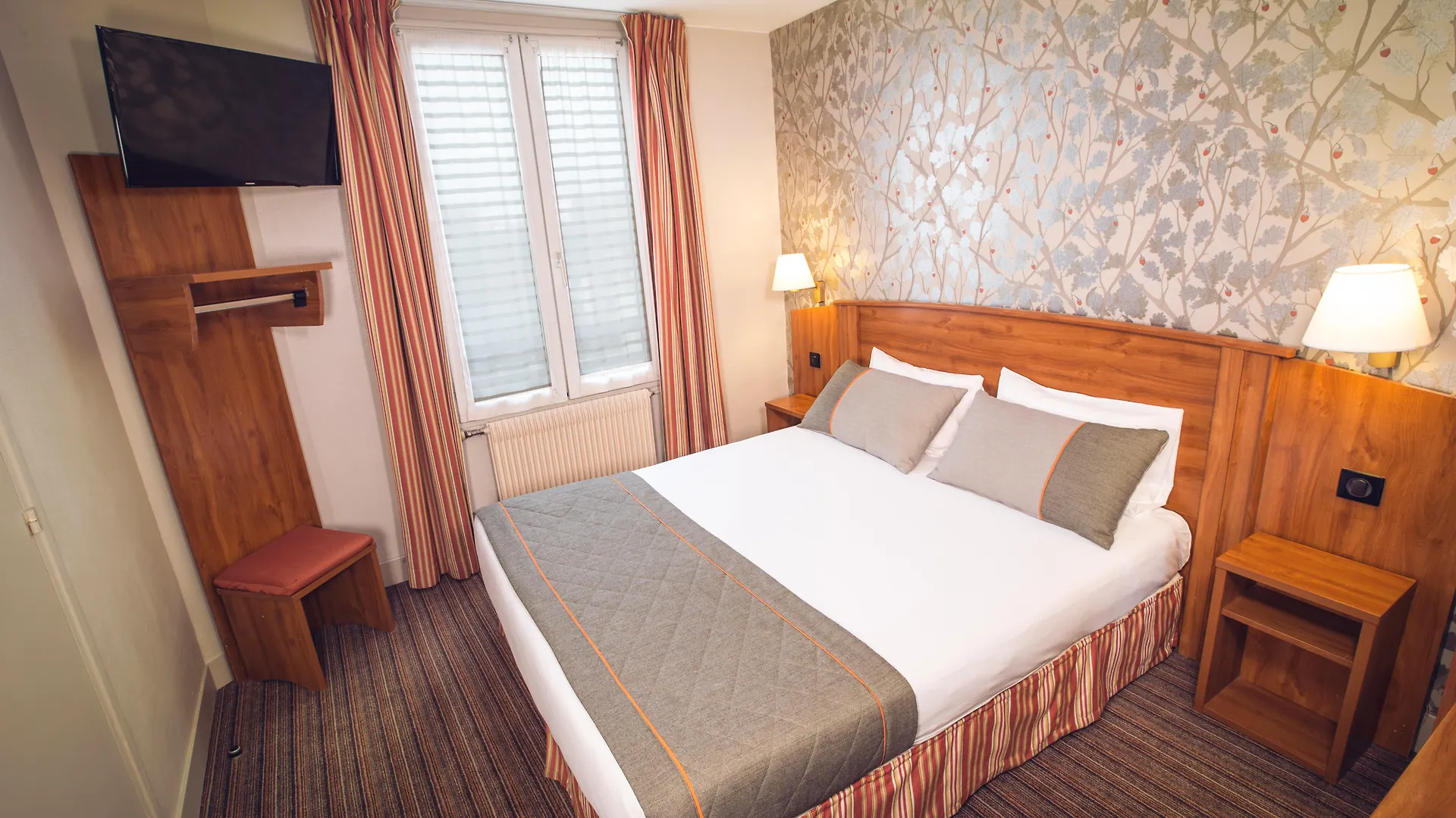 Hotel Timhotel Gare Montparnasse 3*